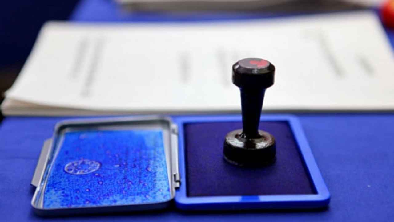 AEP a aprobat încă 270 de secţii de votare în străinătate