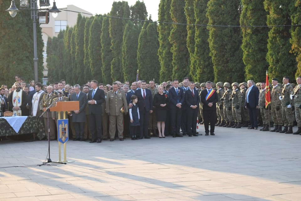 OMAGIU Ziua Armatei României, sărbătorită solemn la Carei. Sărbătoarea a fost onorată de cei mai înalți demnitari ai țării