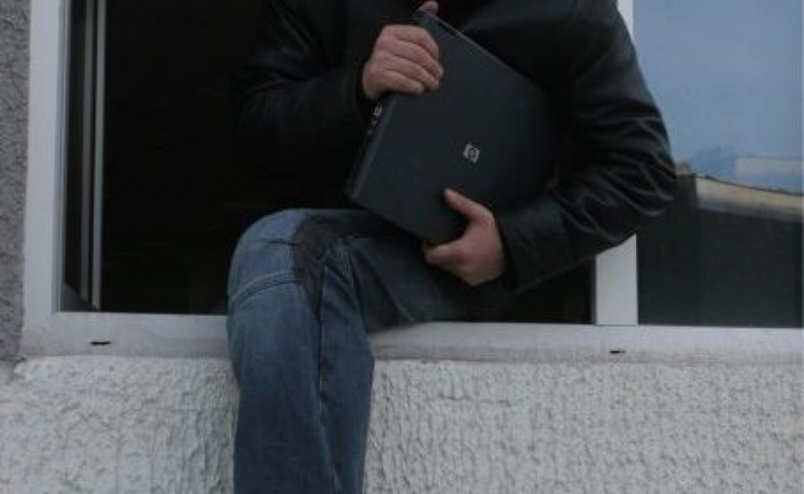 Reținut pentru 30 de zile după ce a FURAT