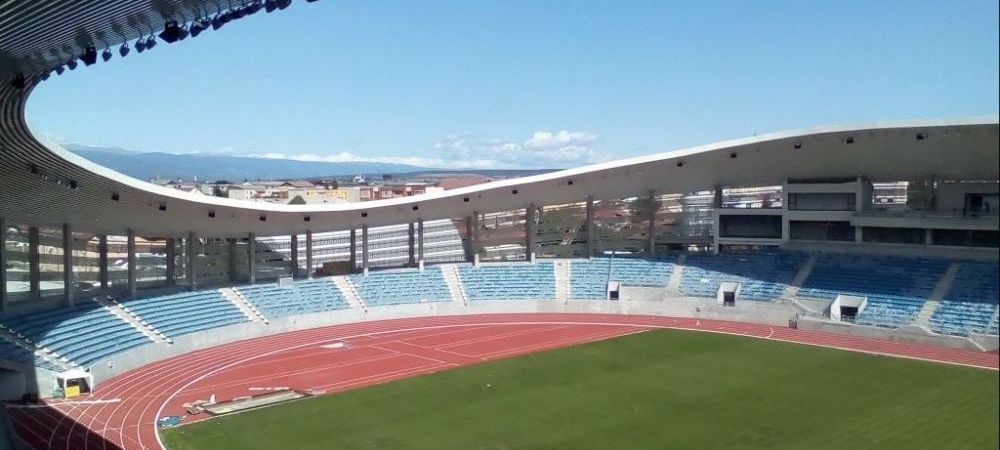 Pandurii Târgu Jiu – U Cluj Napoca, la inaugurarea noului  stadion din Târgu Jiu