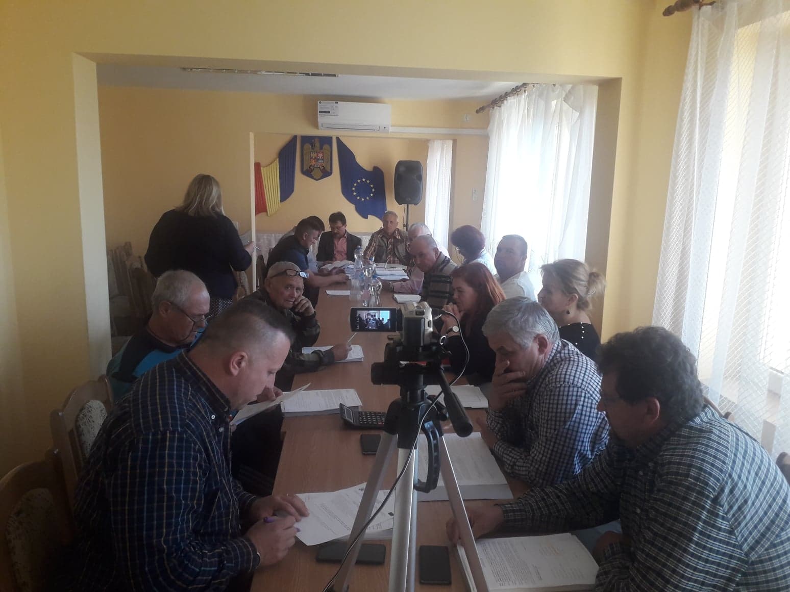 Şedinţă cu scântei la Consiliul Local Păuleşti