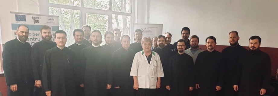 FOTOGALERIE. Gest UMANITAR  de EXCEPŢIE făcut de PREOŢII ortodocşi sătmăreni