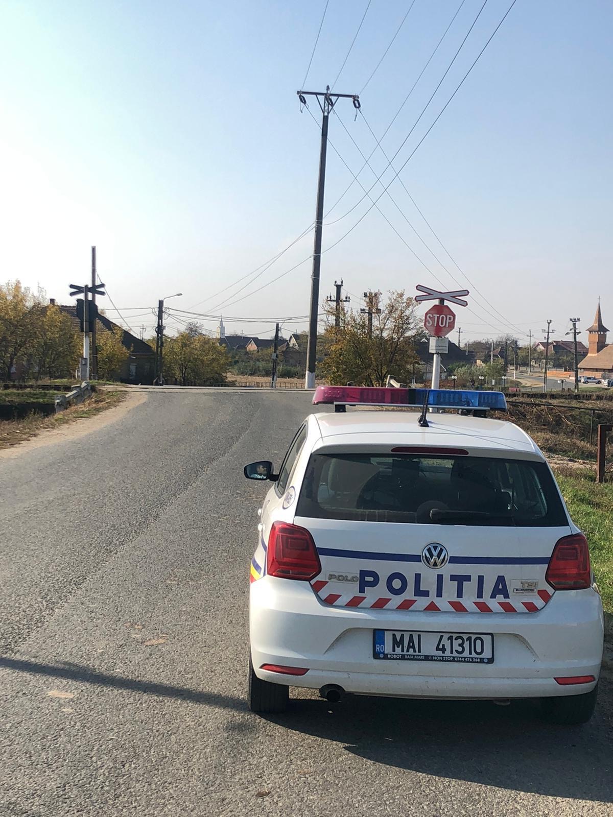 FOTOGALERIE. ACŢIUNE. Opriţi la timp de poliţişti. Permise SUSPENDATE la "trecere"