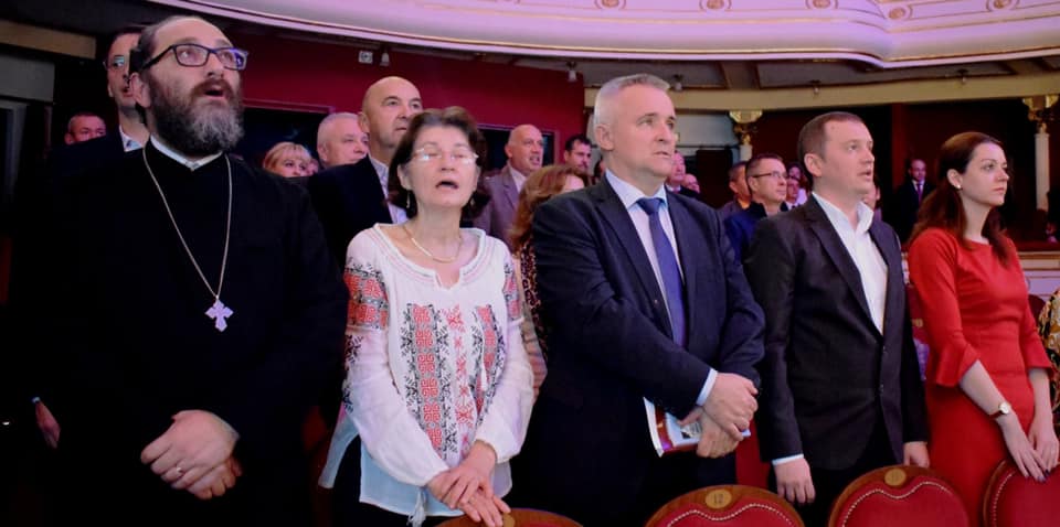 Simpozionul ştiinţific Eroii Neamului -10 ani