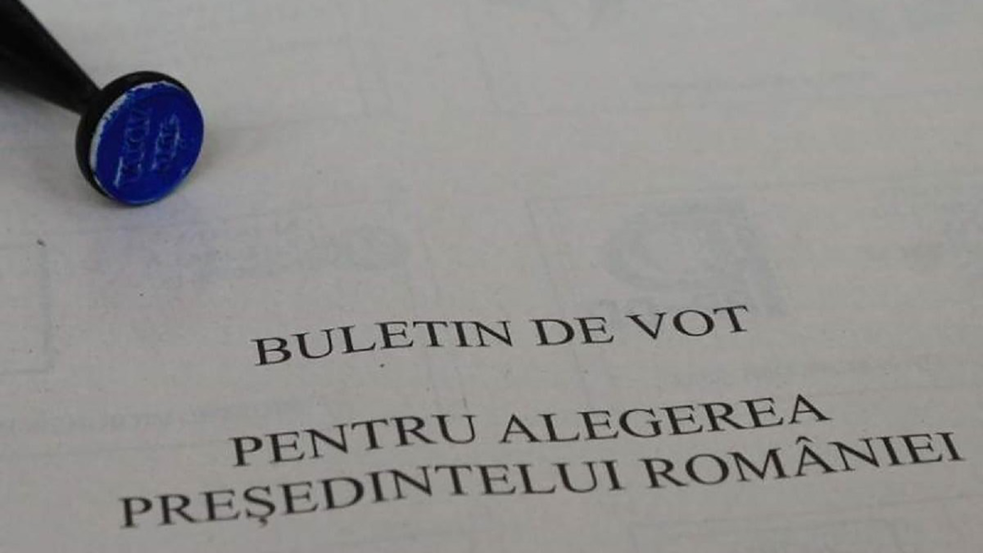 Alegeri prezidenţiale 2019 | Vineri începe votul în Diaspora. Eugen Tomac, primul politician care votează
