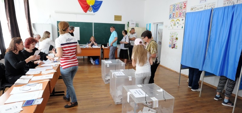 ALEGERI PREZIDENȚIALE. Cu ce gânduri VOTEAZĂ sătmărenii