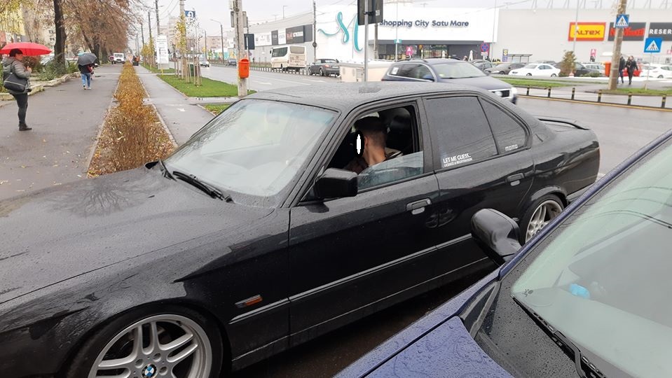 FOTO. PERICOL PUBLIC. Tânăr, ACUZAT că face DRIFTURI pe Careiului