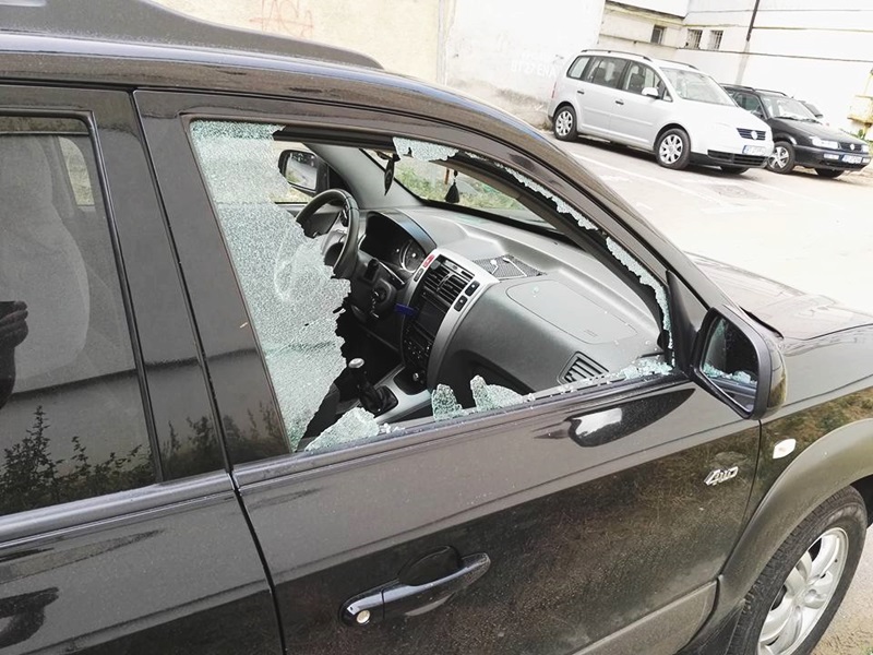 APEL. O mămică are nevoie de AJUTORUL sătmărenilor. A fost FURATĂ în plină STRADĂ