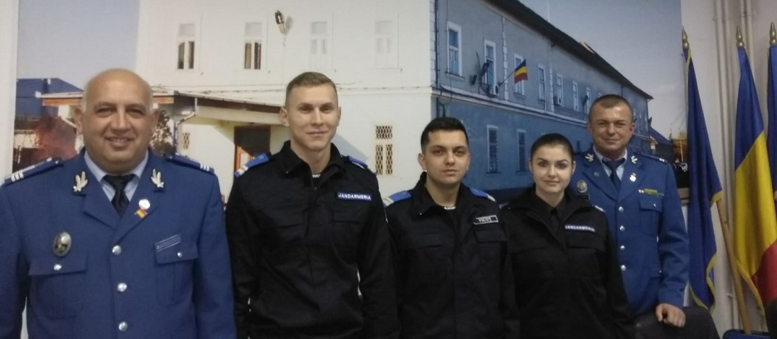 FOTO. Forțe PROASPETE la JANDARMERIA  sătmăreană. Trei absolvenți, la Satu Mare