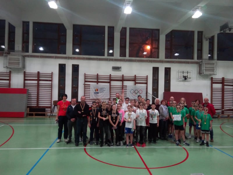 Destindere, distracție prin sport