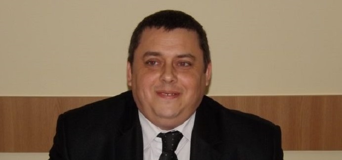 DOLIU la Tribunal. Un PROCUROR ȘEF a DECEDAT foarte de TÂNĂR