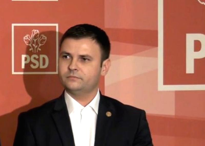 Ministrul Sănătăţii trebuie demis de urgenţă; putem gândi şi o moţiune simplă