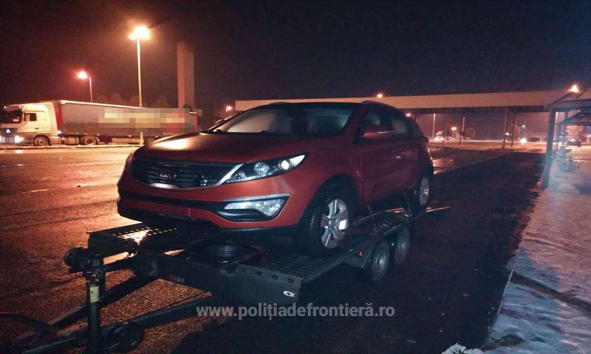 FOTOGALERIE. Bolid FURAT din Franța, depsiat la Petea. CONFISCAT  de polițiști