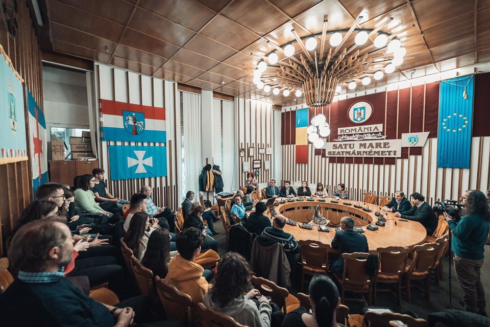 Proiect cu finanţare europeană, închis de Crucea Roşie la Satu Mare