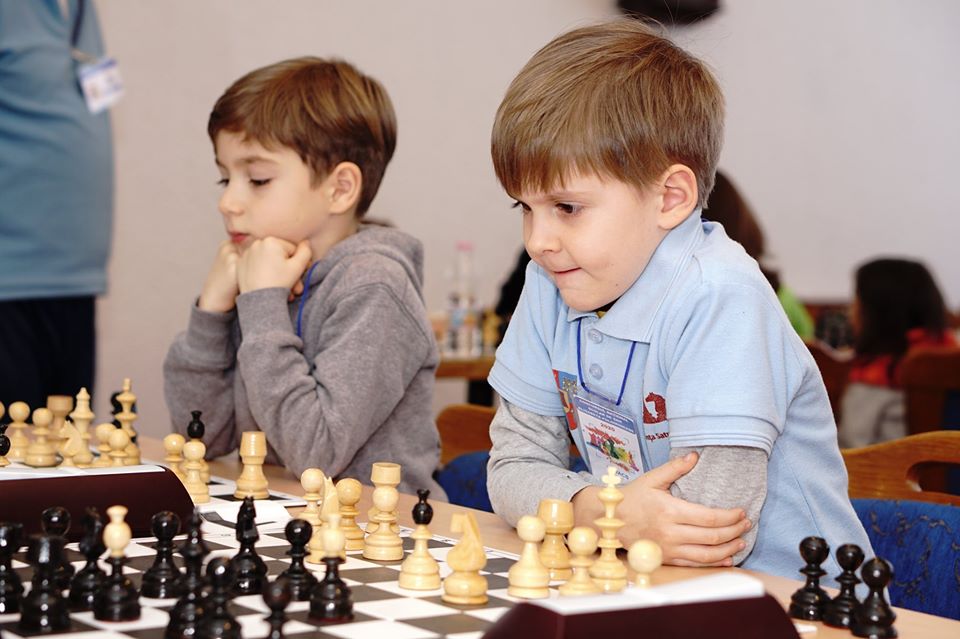 Invitație la Cupa de iarnă la șah