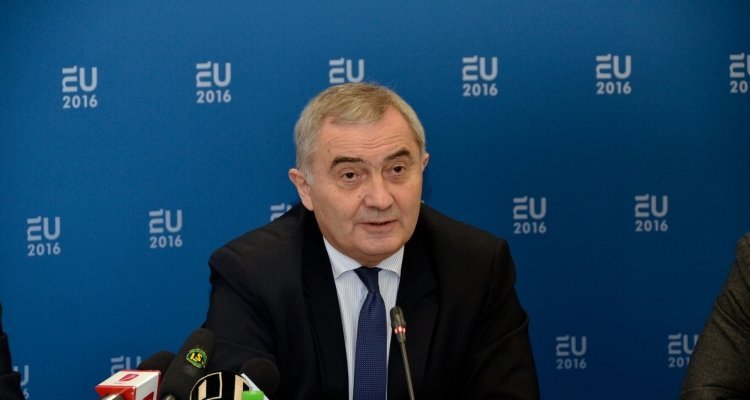 MAE - referitor la manifestările xenofobe la adresa românilor din UK