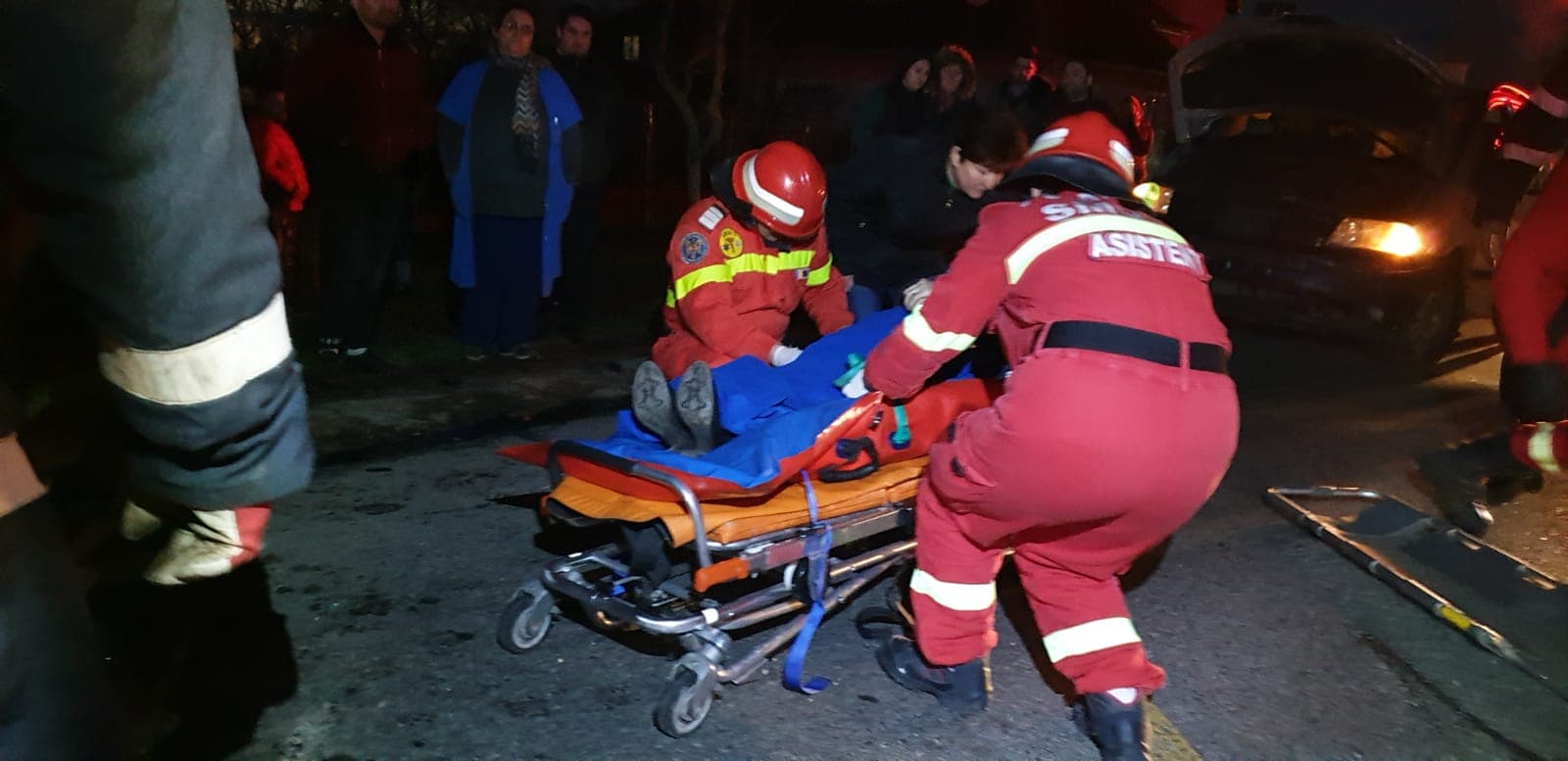 ACCIDENT STUPID în județ. A intrat cu un motocicLu într-o TURMĂ  de oi ce se afla pe ȘOSEA