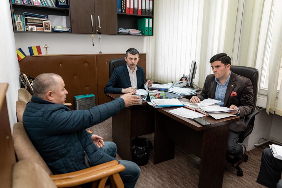 O singură persoană în audiențe la Prefectură