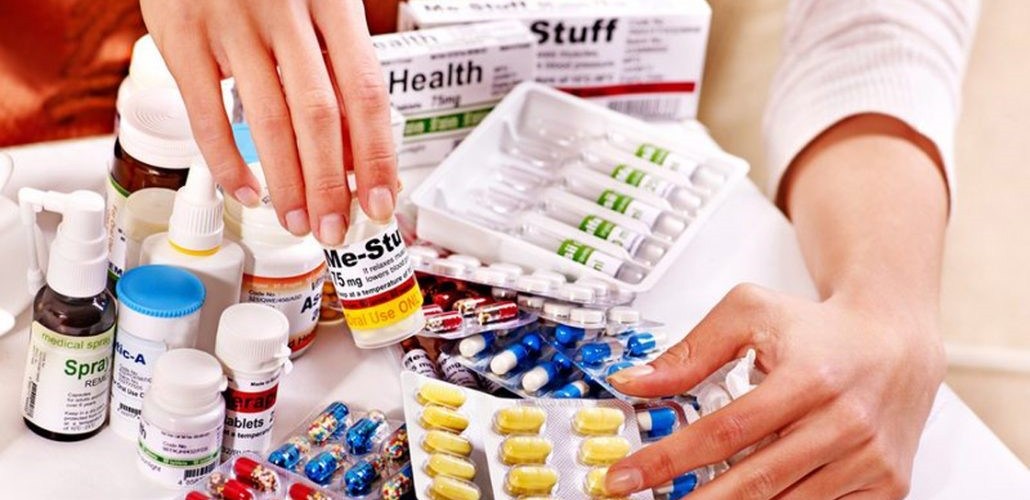 Campanie de colectare a medicamentelor expirate derulată în judeţ