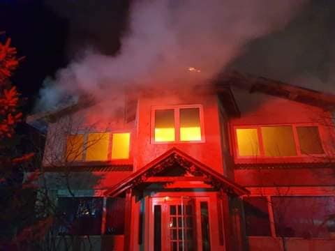 FOTOGALERIE. INCENDIU de AMPLOARE în județ. ȘASE ore de LUPTĂ  cu flăcările