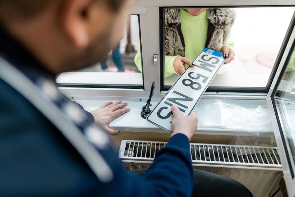 Peste 2.200 de autovehicule, înmatriculate în județ în prima lună a acestui an