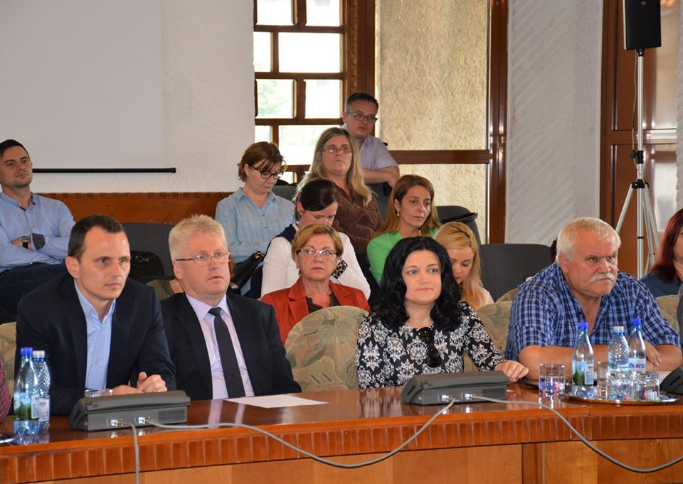 REALITATE. Doi consilieri județeni sătmăreni au DEMSIONAT. Care a fost CAUZA