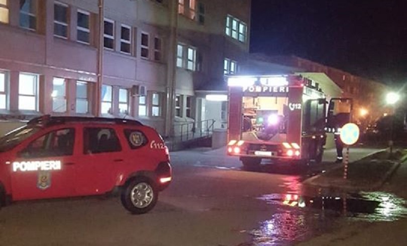 FOTO. Spital din Satu Mare, EVACUAT de URGENȚĂ. Pacienții, în PERICOL