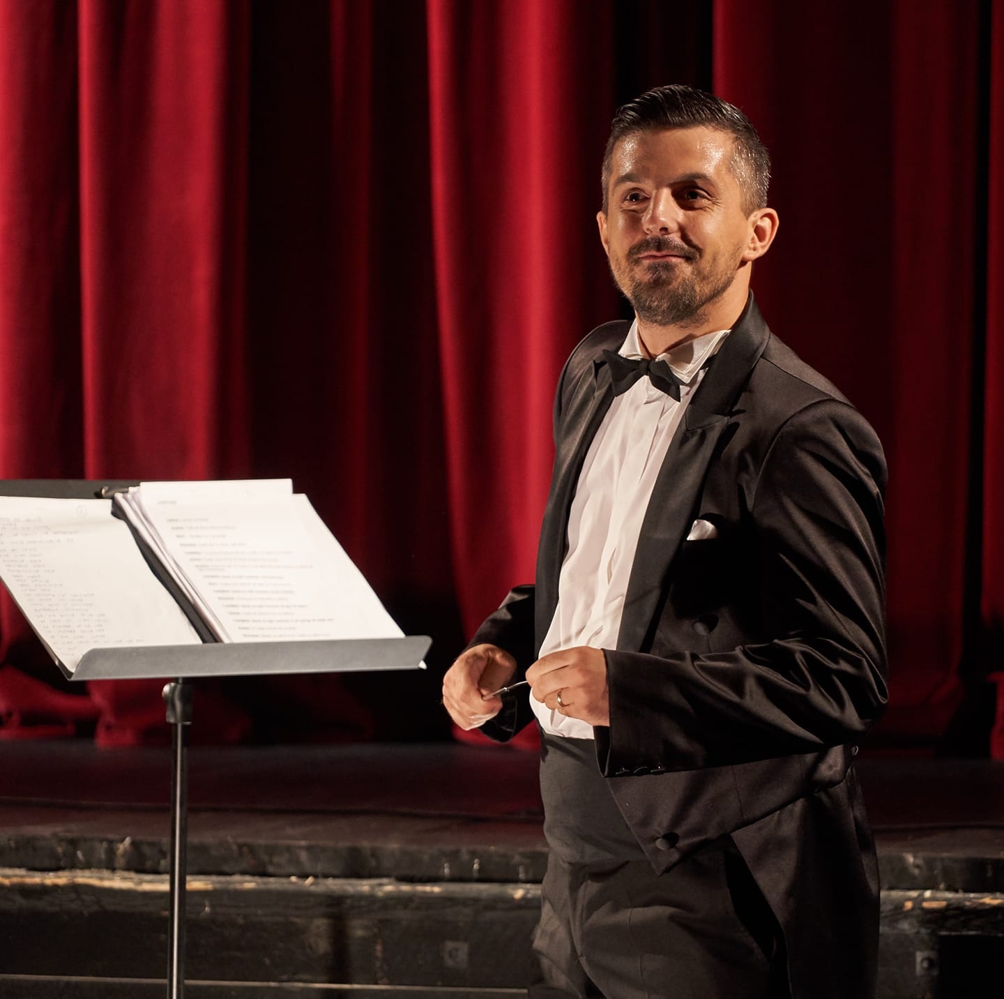 Actorul sătmărean Sergiu Tăbăcaru, despre lumea teatrului