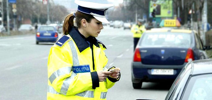 19 permise suspendate de polițiști, numai astăzi