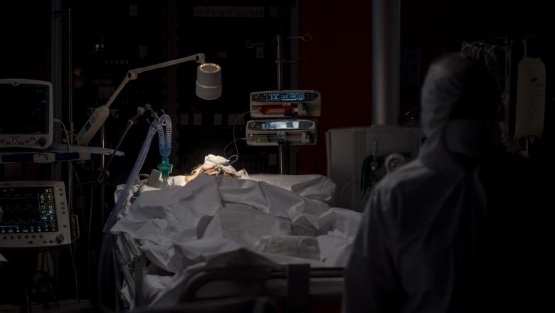 MASACRU provocat de coronavirus. 13 DECESE în doar CÂTEVA ORE. Numărul morților CREȘTE constant