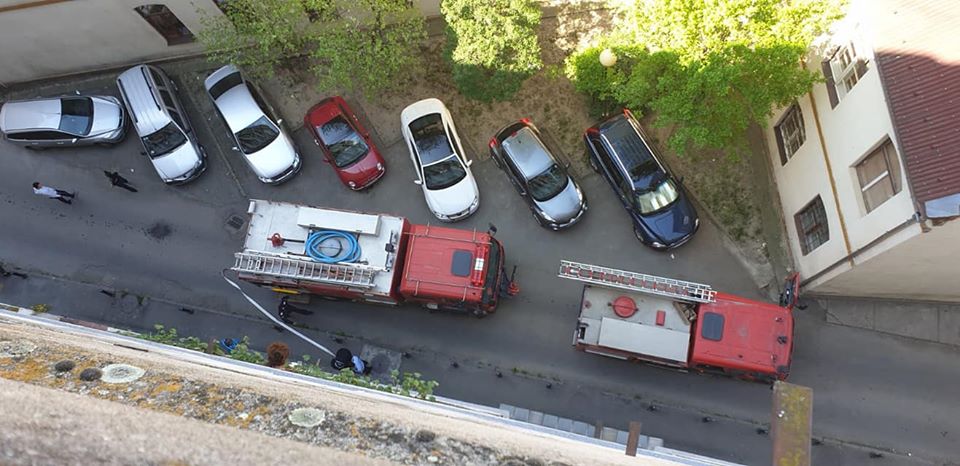 FOTOGALERIE. INTERVENȚIE la  ÎNĂLȚIME. Chiar în CENTRUL  Sătmarului