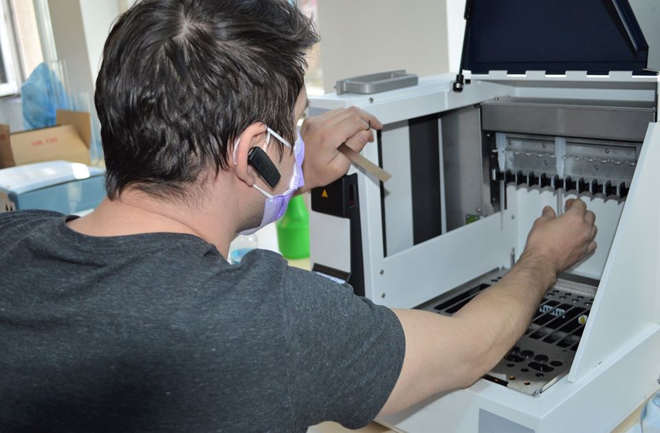 AU ÎNCEPUT. Primele teste COVID-19 la Satu Mare. Primele 30 de probe