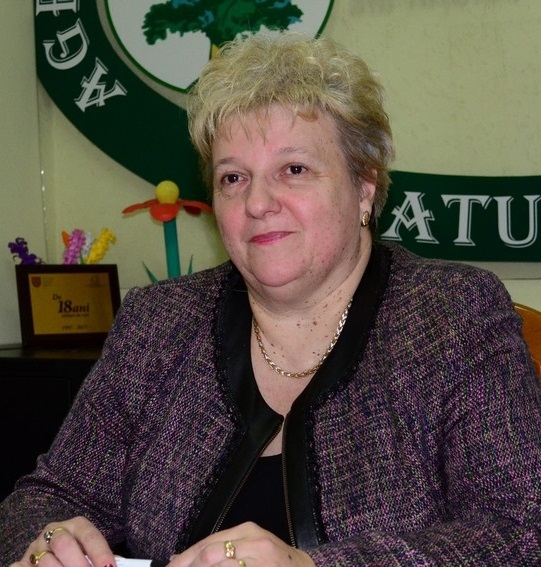 ARATĂ CĂ ÎȚI PASĂ!