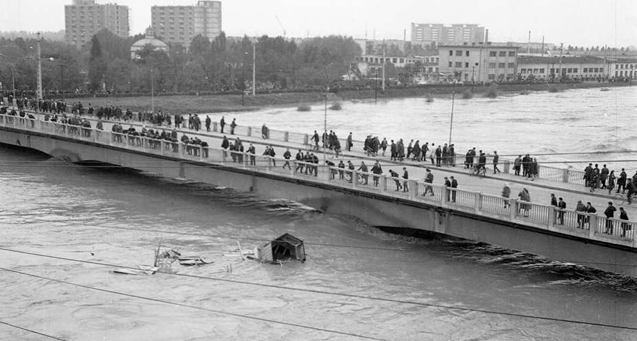 FOTOGALERIE. Cea mai mare CALAMITATE naturală a Sătmarului, anunțată încă din anul 1740