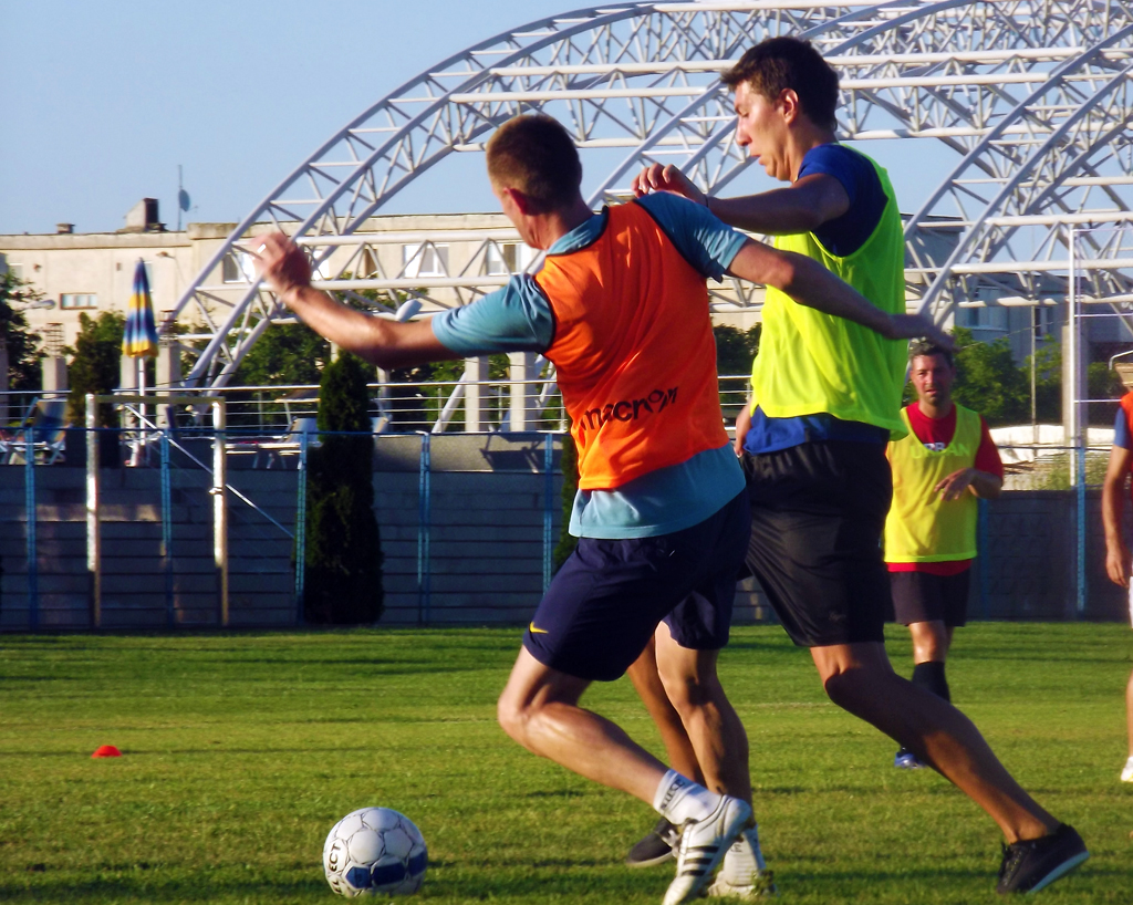 Ce amendă riști dacă joci fotbal în timpul stării de alertă?