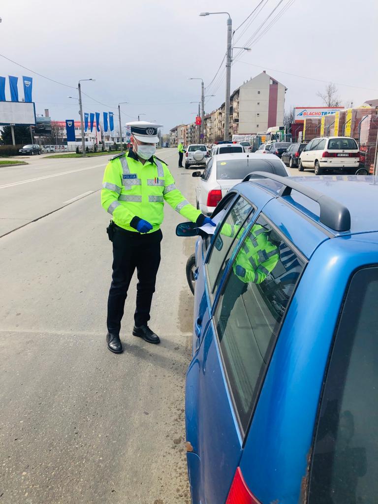 Fugit din izolare, amendat și băgat în carantină