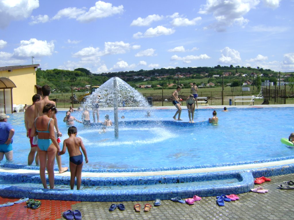 S-a deschis Ștrandul din Tășnad