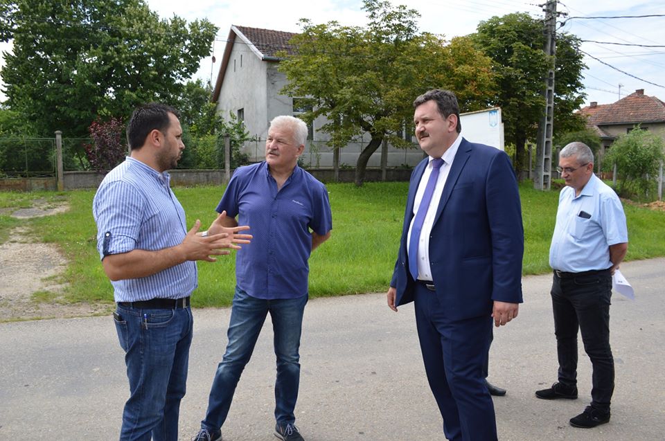 Drumuri de pământ, reabilitate de Consiliul Județean