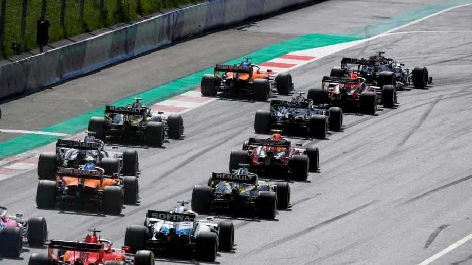 Lewis Hamilton a câştigat a doua etapă a sezonului de F1!