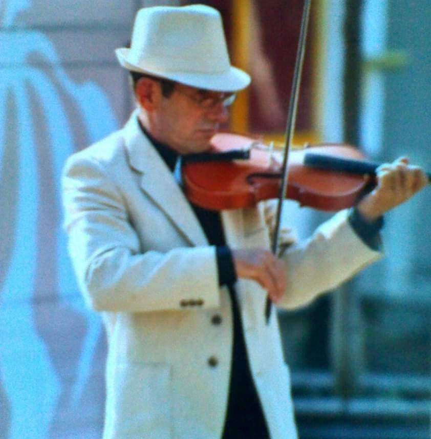 Otto Lăcătuș, omul cu vioara...