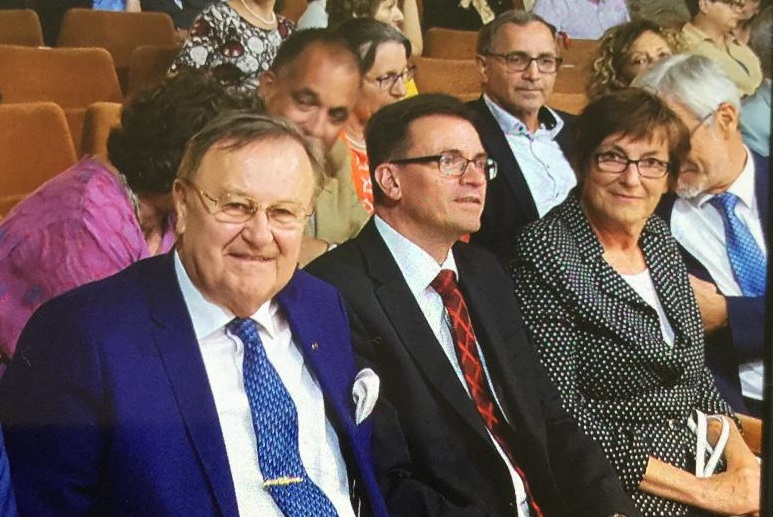 REUȘITĂ. Sãtmãrenii Stefan Weber și Josef Szepessy, rămân consilierii noului administrator al districtului Ostalb (Germania), înfrățit cu Satu Mare