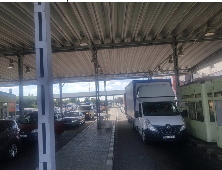 Prima zi din August, vin românii acasă