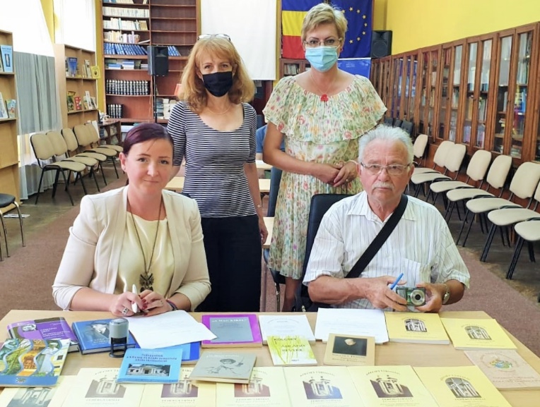 Donație pentru Biblioteca Județeană Satu Mare