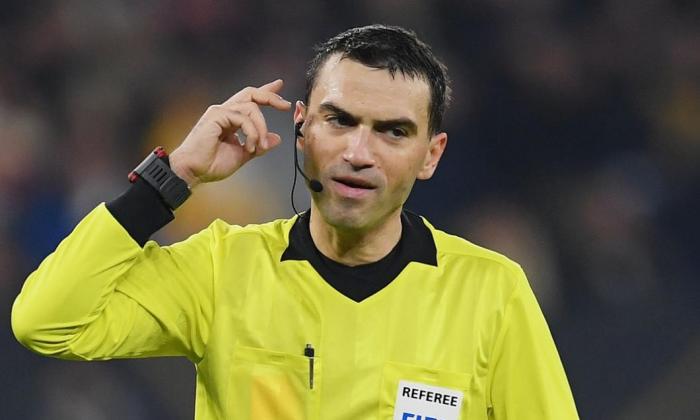 Ovidiu Hațegan, la derby-ul Bayern - Chelsea