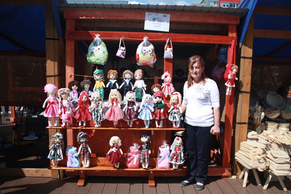 Păpuşile bunicii, reîntoarcerea în copilărie...