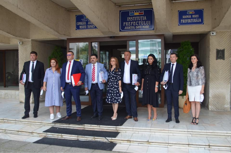 FOTOGALERIE. PSD a depus astăzi dosarele candidaților pentru Consiliul Județean Satu Mare. Radu Roca, vârf de lance
