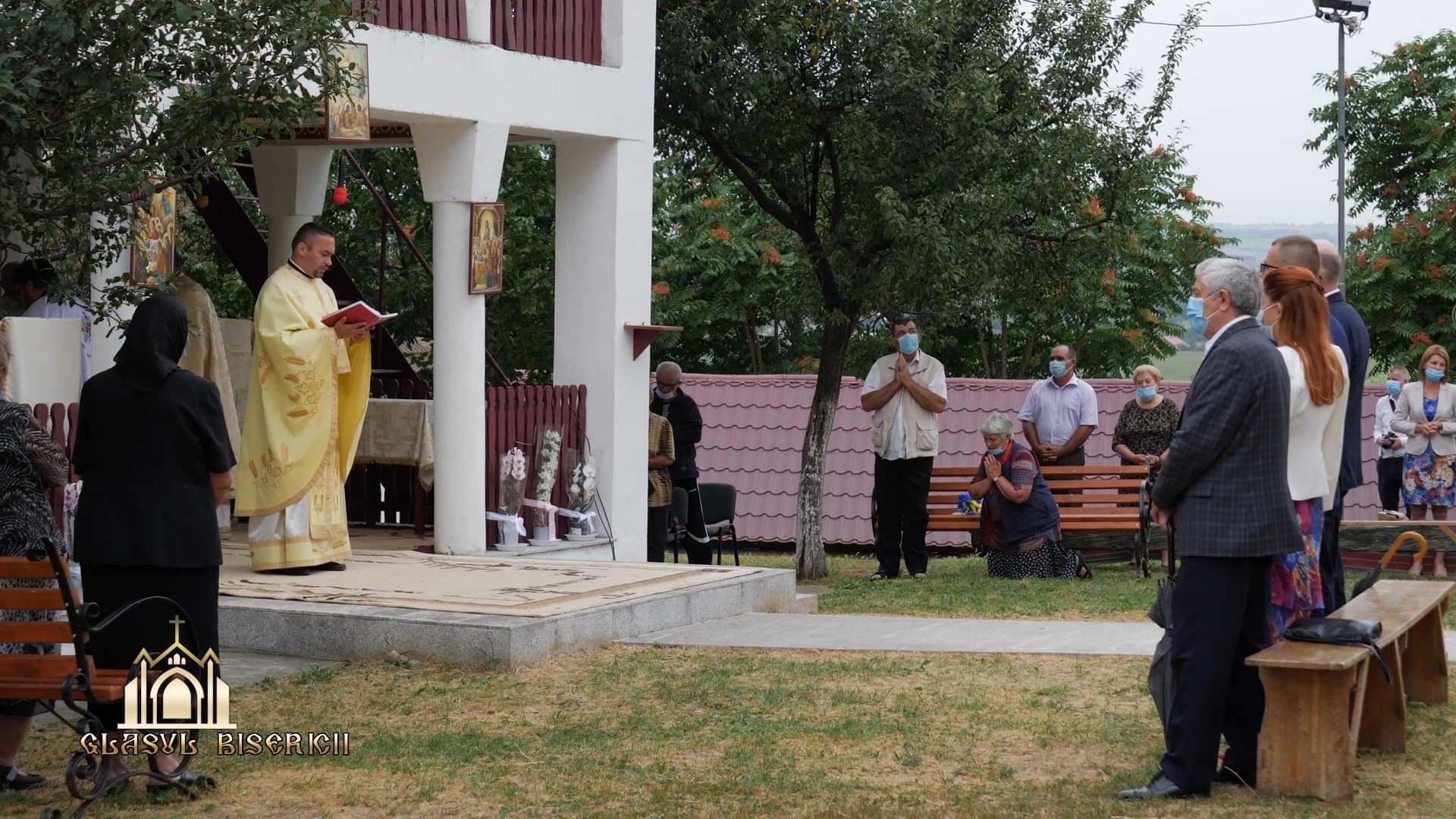 Omul de lângă tine!