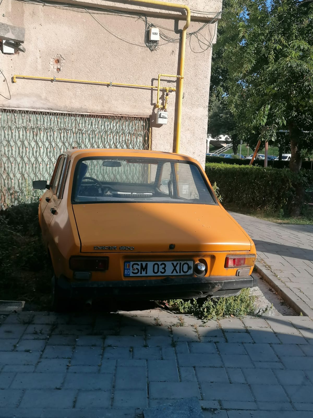 O parcare  de epocă