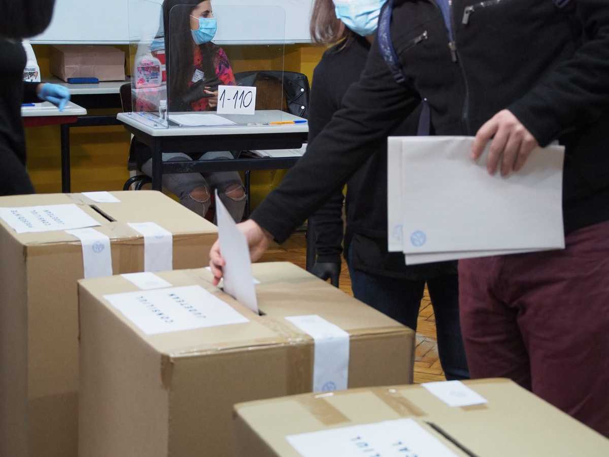 Prezența la vot la nivel național,  mai mică decât în urmă cu patru ani