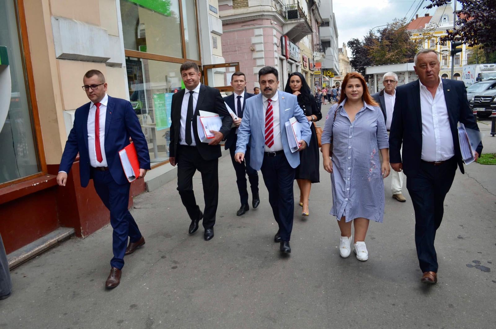 Ioana Bran:  Mai avem doar o săptămână de campanie electorală! Ce repede a trecut...